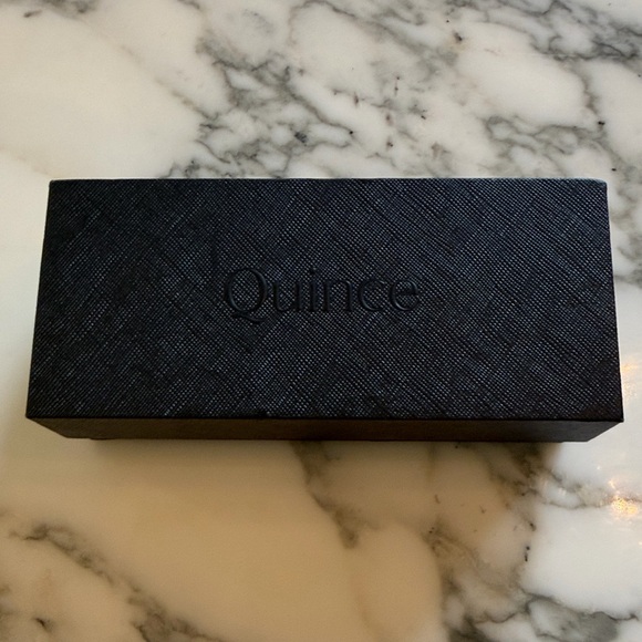 NIB Quince Maldives Polarized Acetate Black Sunglasses with Grey Lens - Picture 12 of 14